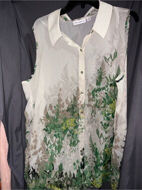 Susan Graver Sleeveless Button-Down Blouse in White and Green Botanical Print